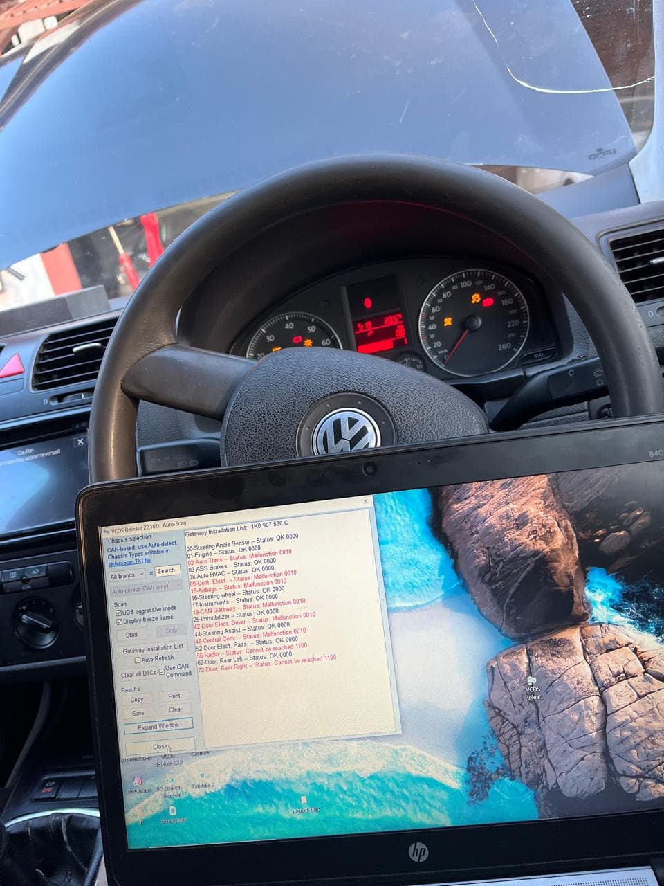 Live Diagnostics Readout
